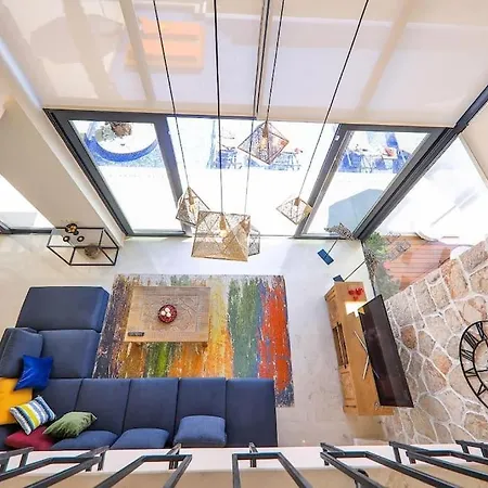 Shine - Kalkan فيلة